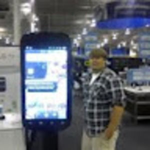 Meet your Posher, Dustin